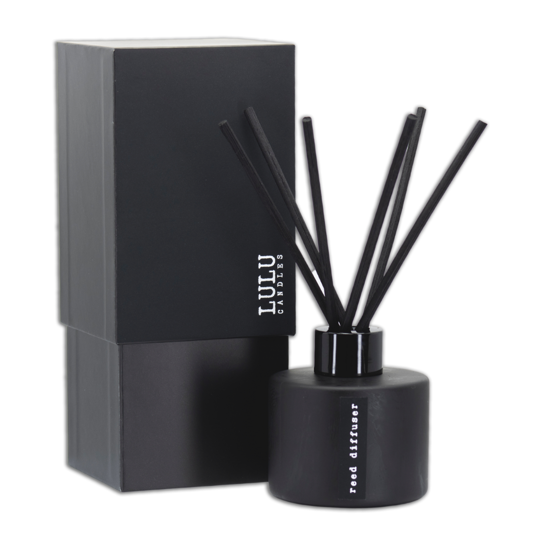 Fresh Linen Reed Diffuser Set 4.2 FL Oz. Lulu Candles